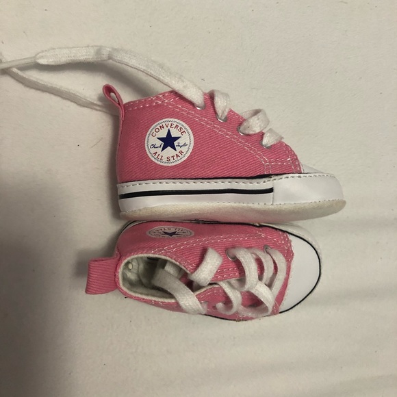 newborn pink converse